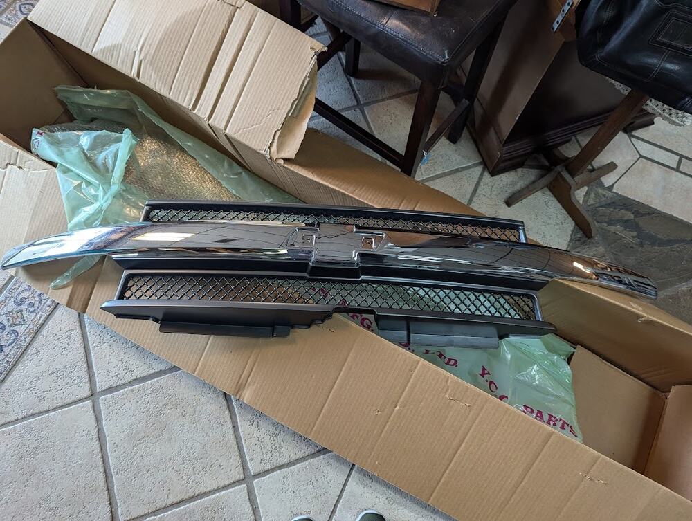 Replacement GRILLE NEW 2008 Chevrolet cv Trailblazer Y.C,C parts Y-GMGR435AC-00